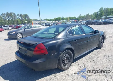 2004 Pontiac Grand Prix Gt1 z USA, uszkodzony, nr VIN 2G2WP522141282827